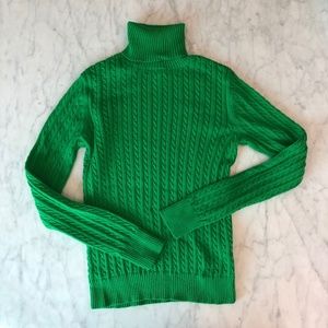 American Living Emerald Green Cable Knit Turtle Neck Long Sleeve Top
